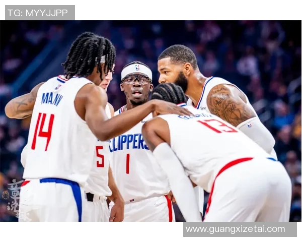 快船队新球员备战季前赛，展现未来的可能性